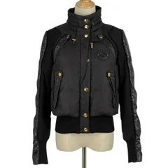【在庫一掃】 グッチ GUCCI インターロッキングG ダウンジャケット ショート丈 フード付き アウター ダウンジャケット ブラック レディース 【中古】のサムネイル
