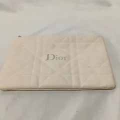 Dior (ディオール) ノベルティ　キルティング ミニポーチ