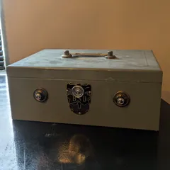 2025年最新】古い 金庫の人気アイテム - メルカリ