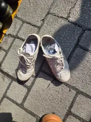 オニツカタイガー アイボリー スニーカー