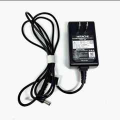 HITACHI 充電式掃除機用ACアダプター PVA-01 PV-BH900G - メルカリ