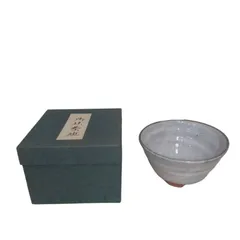 X11194 抹茶碗 茶道 茶道具 茶器 工芸品 薄いグレー 美術品 茶碗 無地 箱入り