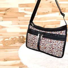 【レスポートサック】豹 レオパード アニマル柄ショルダーバッグ 総柄 茶ブラウン 斜めがけ A4サイズ可能 クロスボディ