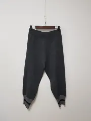 チャコール ニット ズボン