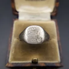 2025年最新】シグネットリング 英国の人気アイテム - メルカリ