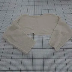 ◇ Θ ザラ ZARA クロップドボレロニット ベージュ系 Mサイズ レディース E  【1510230004796】