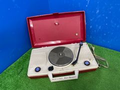 ビクター SPE-8100 ポータブル レコードプレーヤー　VICTOR VICTOR SPE-8100 ポータブル ステレオ レコードプレーヤー - メルカリ