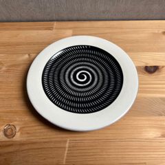 小石原焼 5寸皿 リム皿 飛鉋 黒呉須 直径約15.5cm 柳瀬本窯元 陶器 器 食器