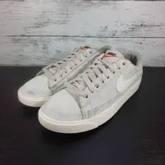 NIKE W BLAZER LOW SD ナイキ ウィメンズ ブレーザー ロー スエード 23.5cm ホワイト 白 AV9373-002 L05706