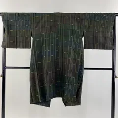【在庫一掃】 道中着 身丈106.5cm 裄丈66.5cm M 和装コート 格子 幾何学 刺繍 深緑 正絹 美品 逸品 【中古】