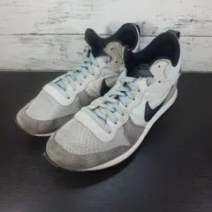 NIKE INTERNATIONALIST MID ナイキ インターナショナリスト ミッド 26.0cm グレー 682844-002 L03687
