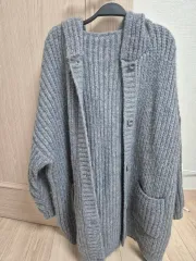 グレー ケーブル編み ニット フード カーディガン