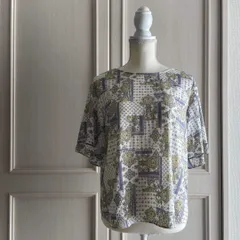 6 ニューヨーカー NEWYORKER　総柄　花柄　総柄　ブラウス　シャツ　トップス　お呼ばれ　デート　オフィスカジュアル　食事会　可愛い　半袖