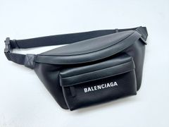 極美品】バレンシアガ エブリデイ ボディバッグ レザー ブラック 付属