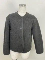 UNIQLO　ユニクロ　ボアフリースジャケット　Sサイズ フリースノーカラージャケット オリーブ　20251110-0007