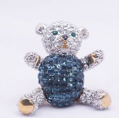 Steiff テディベア ブローチ スワロフスキー - メルカリ