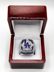 Item thumbnail for item 7672b318-0efc-4ec6-9978-81686bcc747c