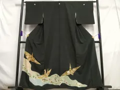 平和屋着物■豪華黒留袖　駒刺繍　折り鶴花文　金彩　正絹　逸品　AABC0860oa