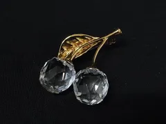 ■新品同様■ SWAROVSKI スワロフスキー チェリー さくらんぼ ピンブローチ ピンバッジ アクセサリー ゴールド系×クリア DK8229