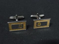 訳あり】グッチ カフスボタン GGロゴ スクエア 金 銀 イタリア製【ウ