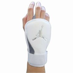 Item thumbnail for item 05072874-608a-4635-a8f6-553bcfe1e740