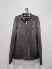 2025年最新】バーバリーブラックレーベル ジップアップニットの人気