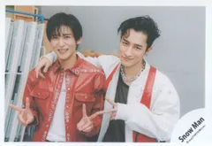 SnowMan 24年BREAKOUT/君は僕のものオフショット 目黒蓮/岩本照 公式写真 *1枚