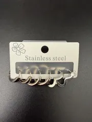 ステンレスフープ　ピアス　三つ　　　セット