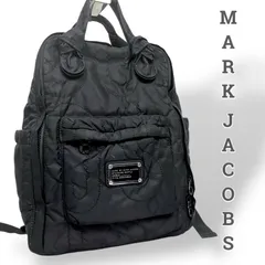 【綺麗め】MARK JACOBS マークジェイコブス　リュック　バッグパック　ビジネスバッグ　ブラック　ナイロン100% キルティング　大容量　レディース　メンズ　ユニセックス　お出かけ　普段使い　日常使い　通勤　通学　おしゃれカバン　鞄　人気　ビジネス　出張