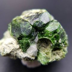 希少 ラベル付き】モルダバイト Moldavite テクタイト 重さ約3g - メルカリ