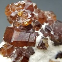 マンダリンガーネット結晶　スペサルティンガーネット 原石 鉱物標本　タンザニア マンダリンガーネット結晶 スペサルティンガーネット 原石 鉱物標本