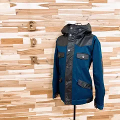 2025年最新】nikita ウェアの人気アイテム - メルカリ