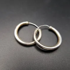 シンプル ラウンド ヴィンテージ フープ ピアス シルバートーン シンプル 小ぶり 飽きないデザイン Y25-F
