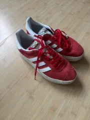 アディダス ガゼル