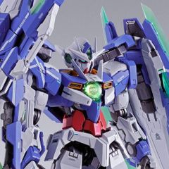 METALBUILD ダブルオークアンタフルセイバー アイズガンダム