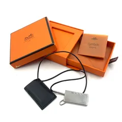 ■美品■HERMES エルメス　ミレニアムネックレス　2000年記念品　片方のみ　シルバー金具　ラグジュアリー　高級　ハイブランド　箱、冊子付き