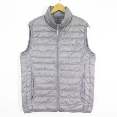 ユニクロ UNIQLO ウルトラライト ダウンベスト M グレー 2sa6869