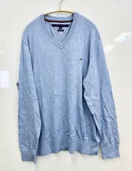 【TOMMY HILFIGER✨】Vネックニット XL スカイブルー◇ワンポイントブランドロゴ ライトブルー セーター
