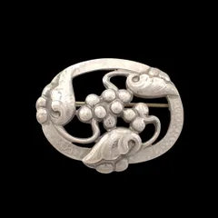 2025年最新】ジョージジェンセン ブローチの人気アイテム - メルカリ