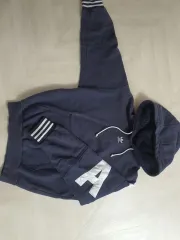 アディダス 裏起毛パーカー