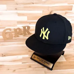 レア【ニューエラ×ヤンキース】ライムイエロー NY ラバー ロゴ キャップ 黒