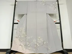 本加賀友禅 谷崎善治 紫 訪問着 未仕立て 証紙あり 本加賀友禅 谷崎善治 紫 訪問着 未仕立て 証紙あり 本加賀友禅 谷崎