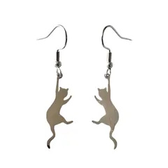 猫 ジャンプ ピアス 猫好き アニマル レディース キャット アクセサリー 銀