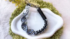 パラコード✶スマホストラップ✶ショート手首用✶ハンドストラップ✶ショート手首用✶グレーブルーカモ☓ブラック