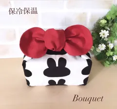 【リボンのお弁当袋】保冷保温　うさぎ柄(白)×赤　　ポーチ/ランチバッグ