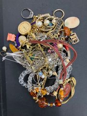 遺品整理 生前整理 アクセサリーまとめ2 - メルカリ