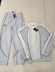 アンダーアーマー トラック スーツ 上下セット セットアップ 新品