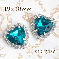 【 3個 】 19×18mm ハート センターパーツ ストーン ビジュー カボション ピーコックグリーン×シルバーフレーム