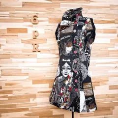 希少【デシグアル】ハイネック ジャガード織 コート 英字 花柄 総柄 黒×白