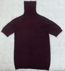 マンゴ バーガンディ 半袖タートルネック ニット